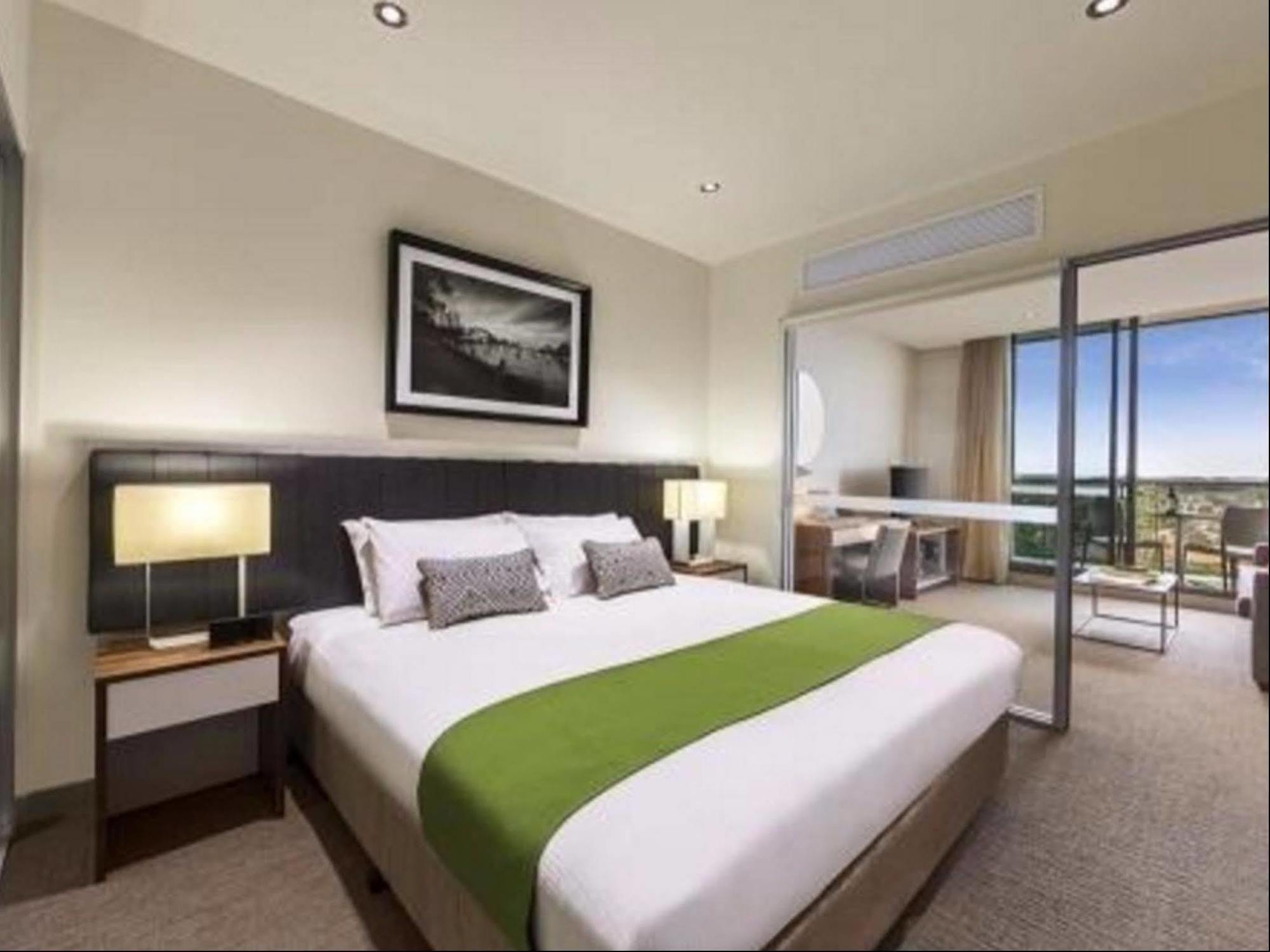 Quest Macquarie Park Aparthotel Sydney Exterior photo